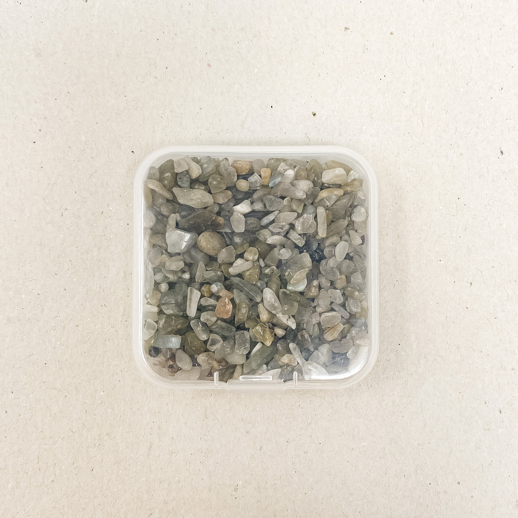 Moonstone Gemstone Chips