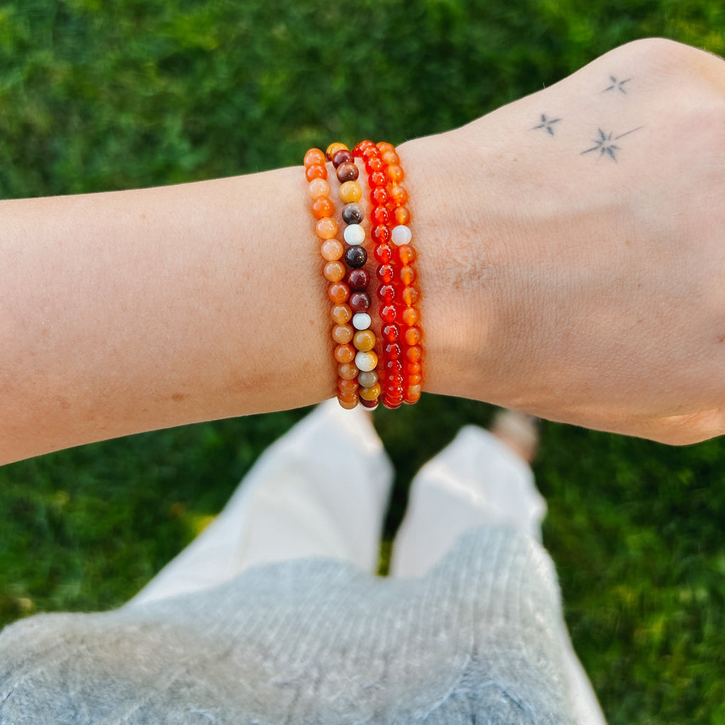 Frost Red Agate Gemstone Bracelet