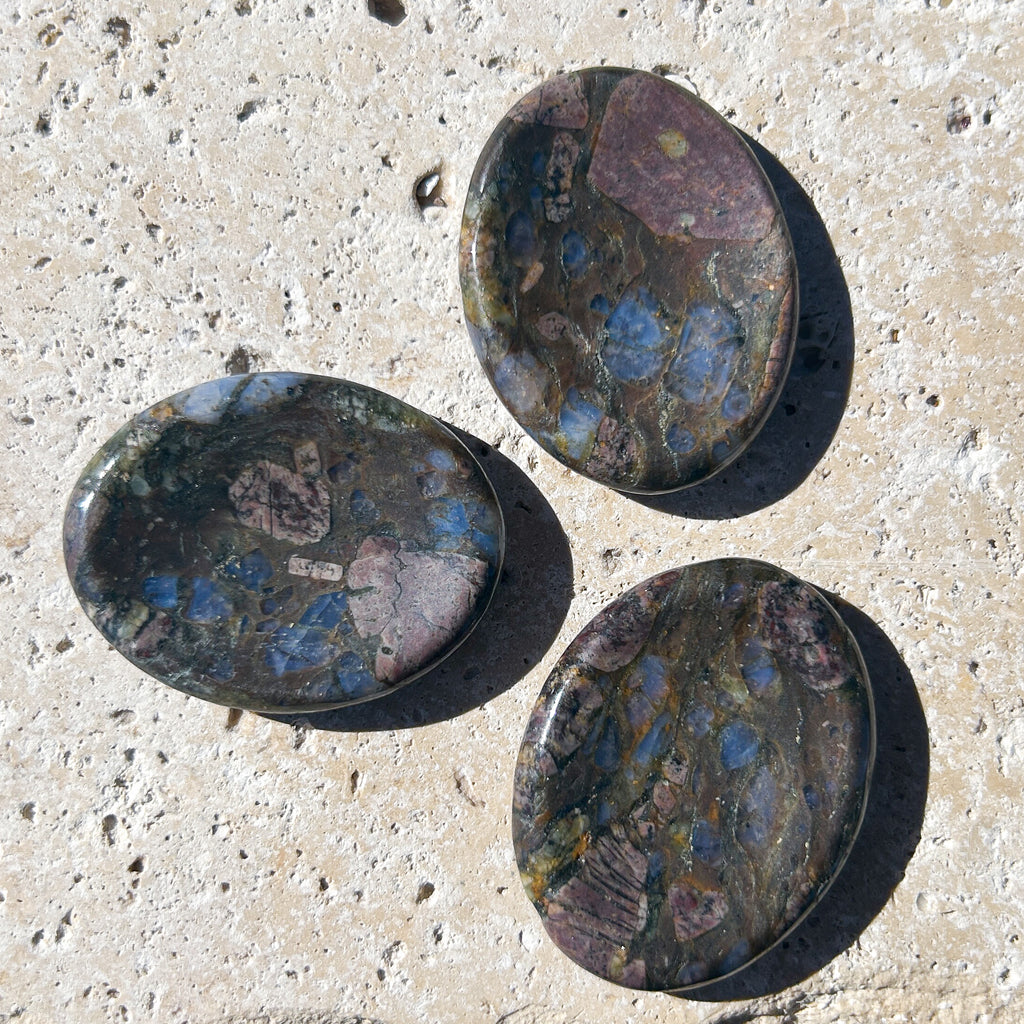 Natural Glaucophane Worry Stone