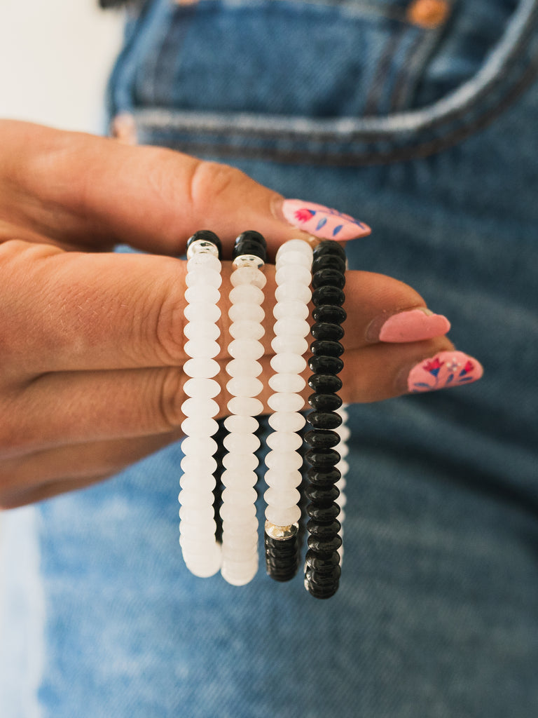 Black Jade and White Jade Gemstone Bracelet