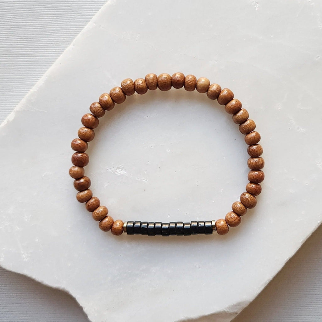 Onyx Seed Bead & Bayong Wood Diffuser Bracelet
