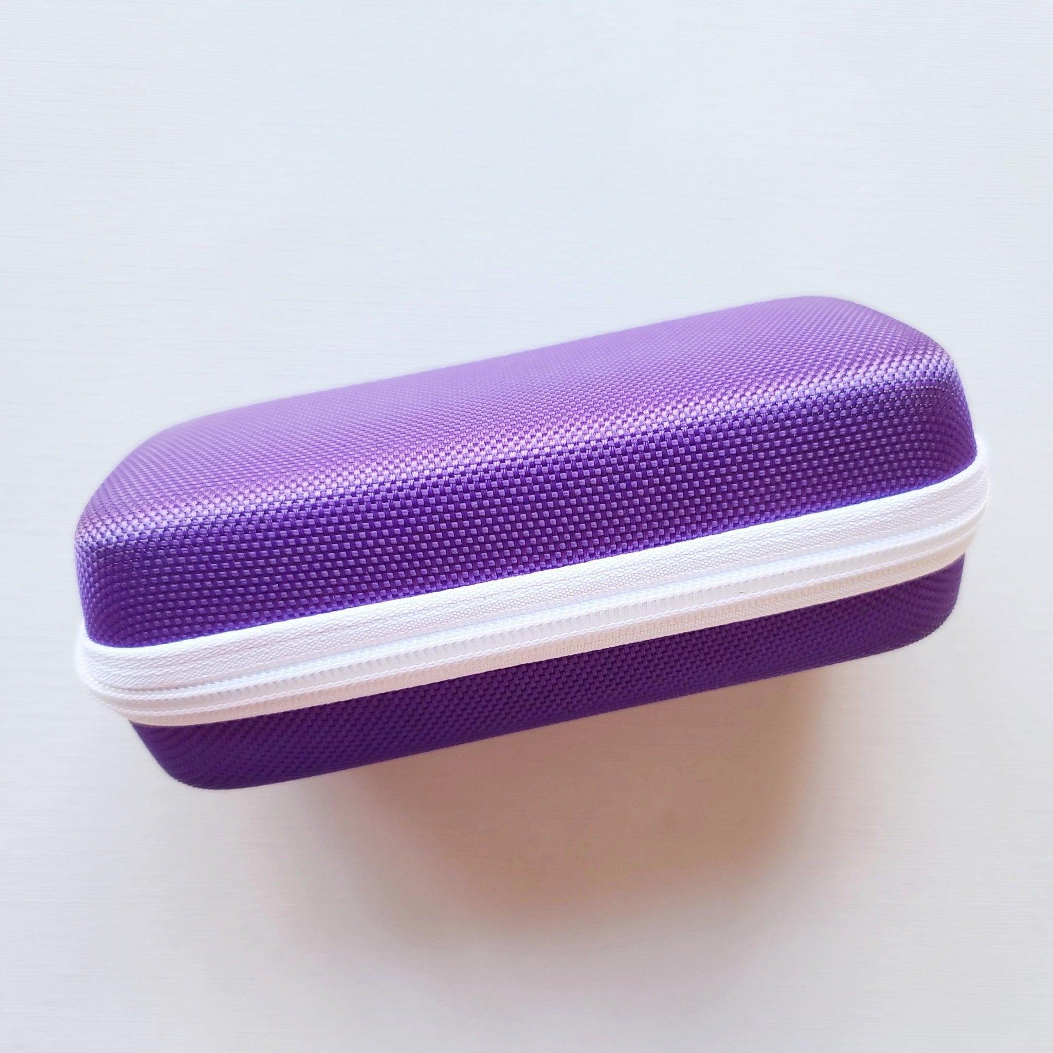 Textured Hard Shell Essential Oil Carry Travel Case - 10 Bottles